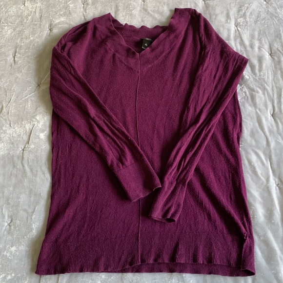 Ann Taylor Sweaters - Ann Taylor sweater (xl) - mid- thigh length Ann Taylor Sweaters - Ann Taylor sweater (xl) - mid- thigh length